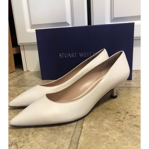 Stuart Weitzman authentic white pointed toe pumps